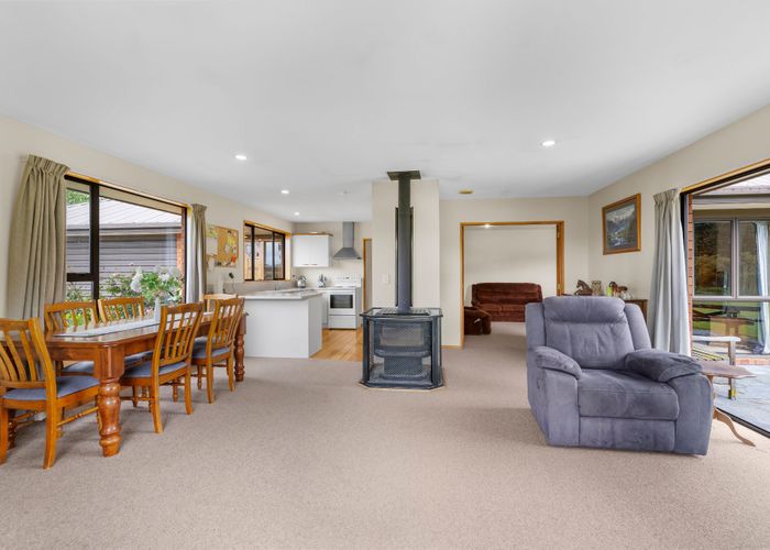  at 893 Depot Road, View Hill, Oxford