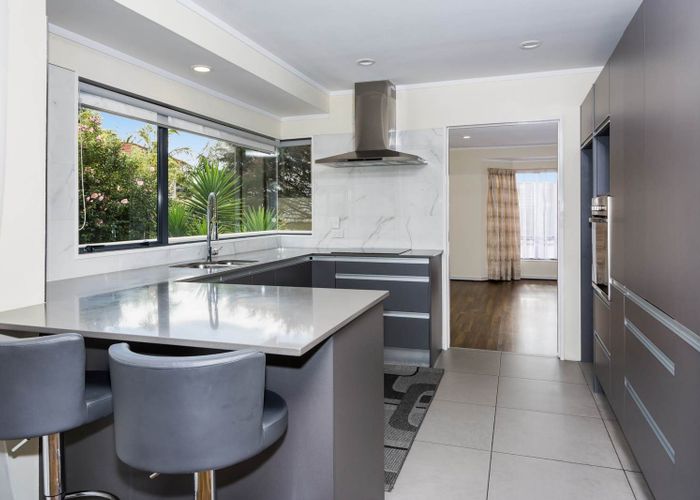  at 11 Alice Place, Hillcrest, North Shore City, Auckland