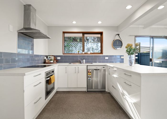  at 1 Highgate, Belleknowes, Dunedin, Otago