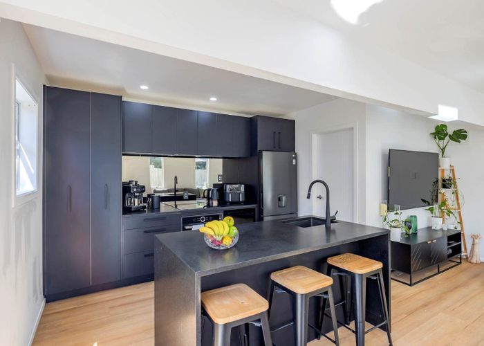  at 3 Arosa Place, Forrest Hill, North Shore City, Auckland