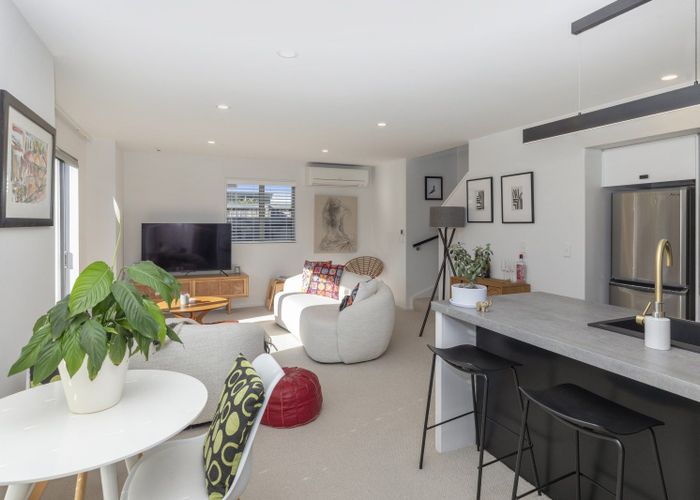  at 76 Canon Street, St. Albans, Christchurch City, Canterbury