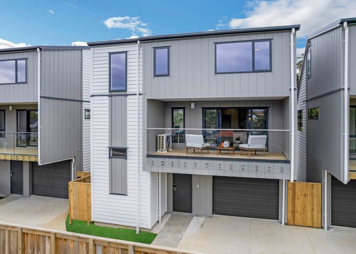  at 49 Northboro Road, Belmont, North Shore City, Auckland