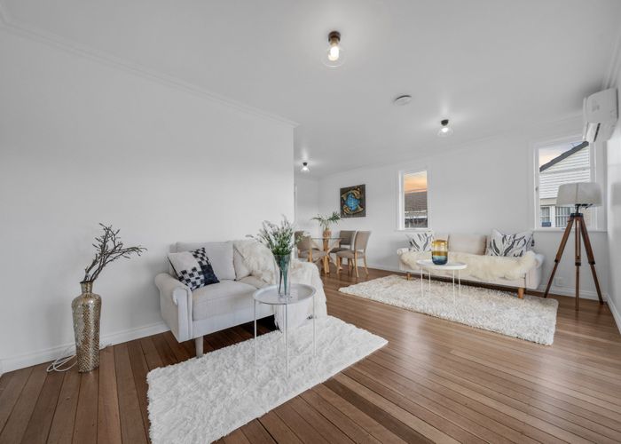  at 1/15 Picton Street, Papatoetoe, Auckland