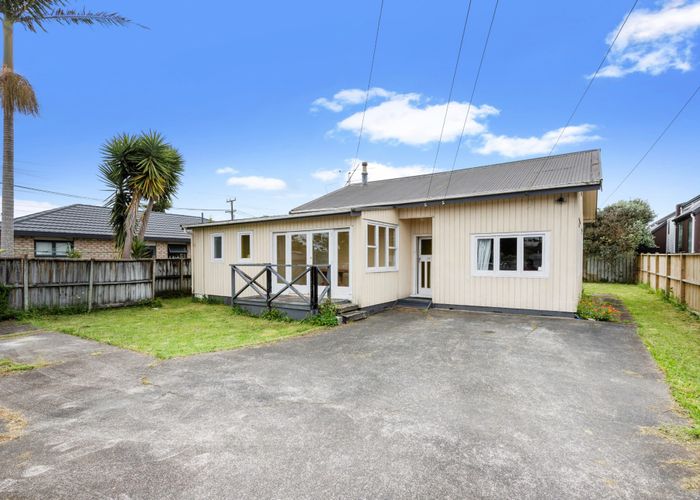  at 29 Busby Street, Blockhouse Bay, Auckland