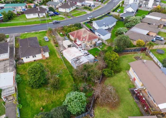  at 9 Jordan Road, Mangere, Auckland