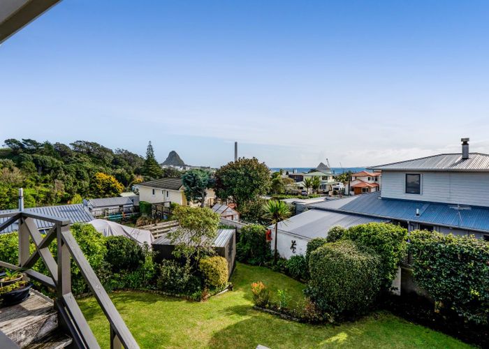 at 8B Squire Place, Blagdon, New Plymouth