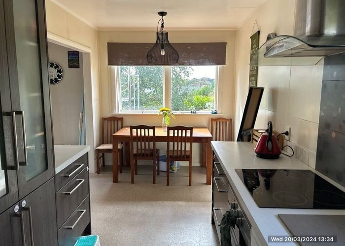  at 48 Raumati Road, Raumati Beach, Kapiti Coast, Wellington