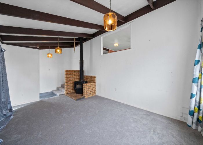  at 18 Wordsworth, Manurewa, Manukau City, Auckland