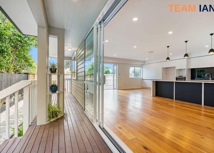  at 62 Kiwitea Street, Sandringham, Auckland