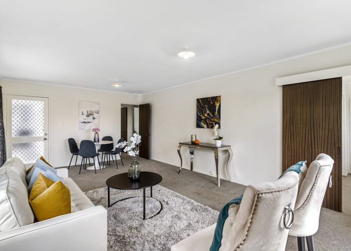  at 1/12 Kegworth Place, Browns Bay, Auckland