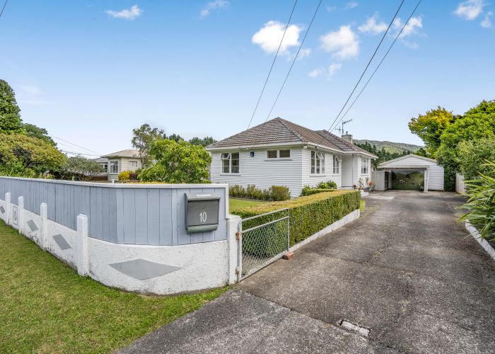  at 10 Heath Street, Wainuiomata, Lower Hutt