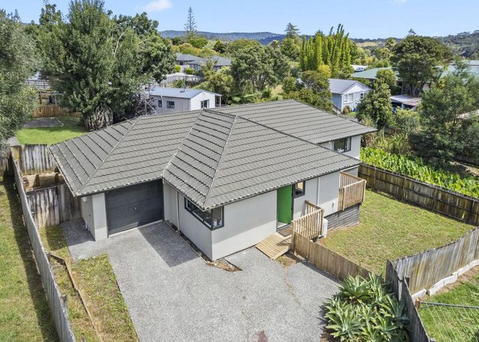  at 49C Forest Hill Road, Henderson, Auckland