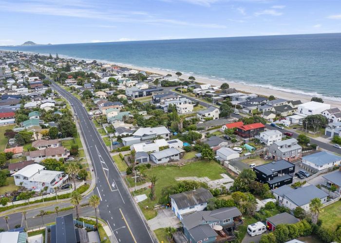  at 1299 Papamoa Beach Road, Papamoa Beach, Tauranga, Bay Of Plenty