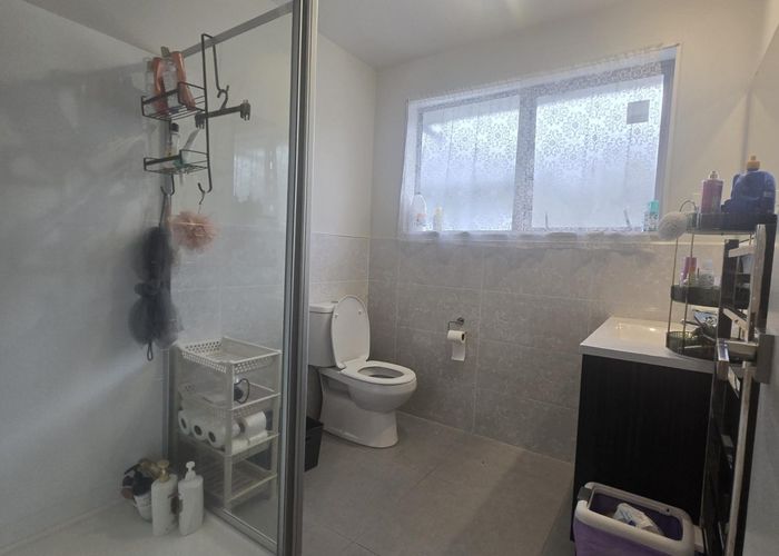 at 3 Sires Parkway, Takanini, Papakura, Auckland