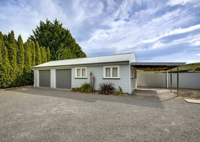  at 137 Swamp Road, Fernhill, Napier