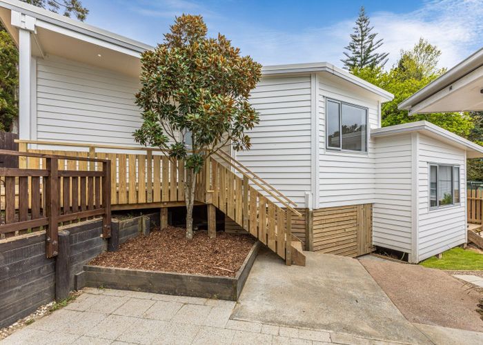  at 64 Lemnos Place, Titirangi, Auckland