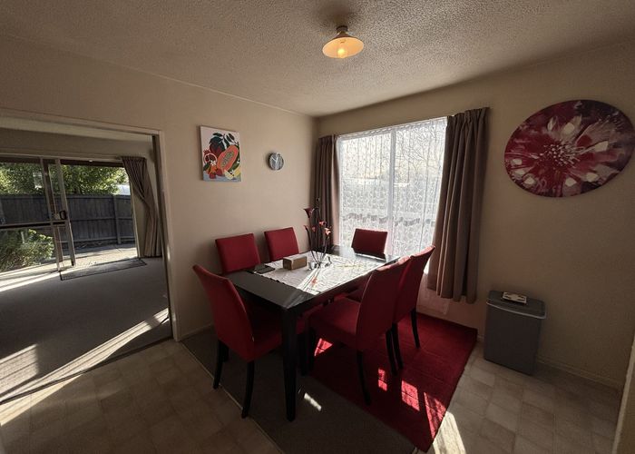  at 51a Woodbury Street, Avonhead, Christchurch City, Canterbury
