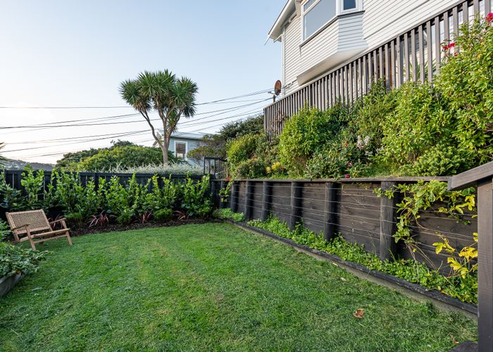  at 53 Clyde Street, Island Bay, Wellington