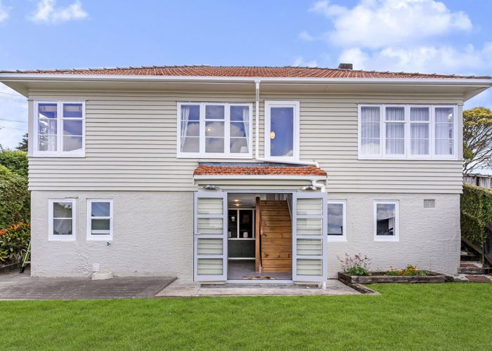  at 52 Konini Road, Greenlane, Auckland City, Auckland