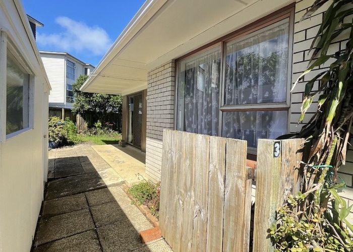  at 3/826 Manukau Road, Royal Oak, Auckland City, Auckland
