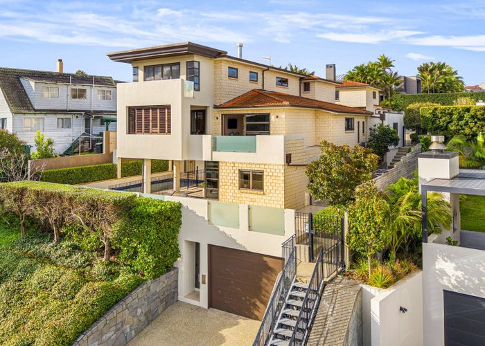 at 10 Ronaki Road, Mission Bay, Auckland City, Auckland