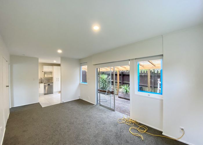  at 58b Peach Road, Glenfield, North Shore City, Auckland