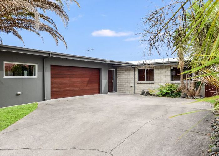  at 3 Farringdon Avenue, Rototuna North, Hamilton