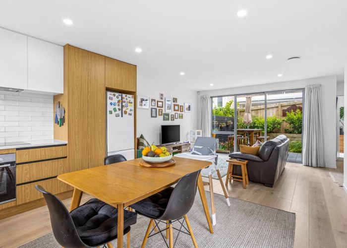  at 48B Lyttelton Avenue, Forrest Hill, North Shore City, Auckland