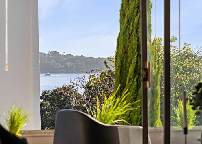  at 10/67 Sarsfield Street, Herne Bay, Auckland