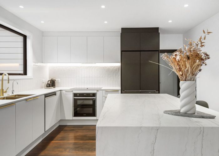  at 48 Sylvia Road, Hillcrest, North Shore City, Auckland