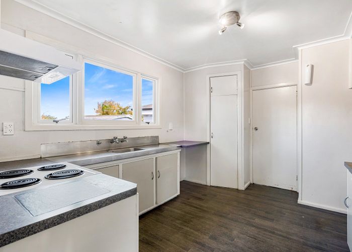  at 1011 Duke Street, Mahora, Hastings, Hawke's Bay