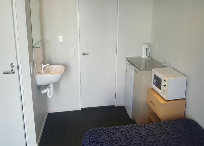  at 3/31 Poulson Street (Room 2), Addington, Christchurch City, Canterbury