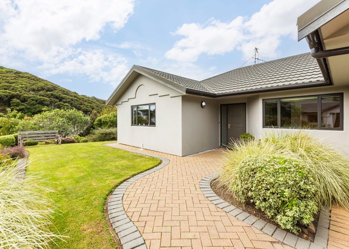  at 3 Gybe Place, Whitby, Porirua, Wellington