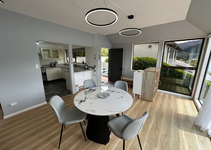  at 7B Willow Pl, Kelvin Heights, Queenstown-Lakes, Otago