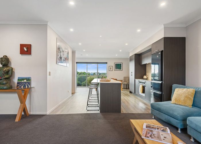  at 8 William Dawson Crescent, Halswell, Christchurch City, Canterbury