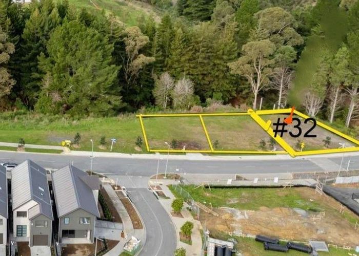  at 32 Ara Hills Drive, Orewa, Rodney, Auckland