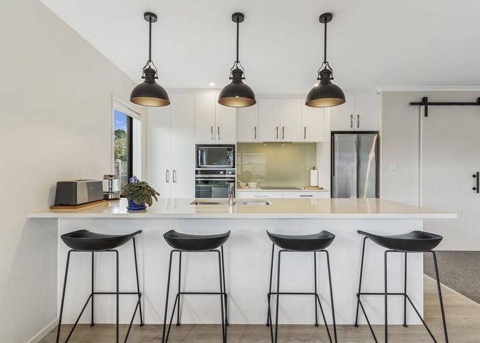  at 51 Couldrey Crescent, Red Beach, Red Beach