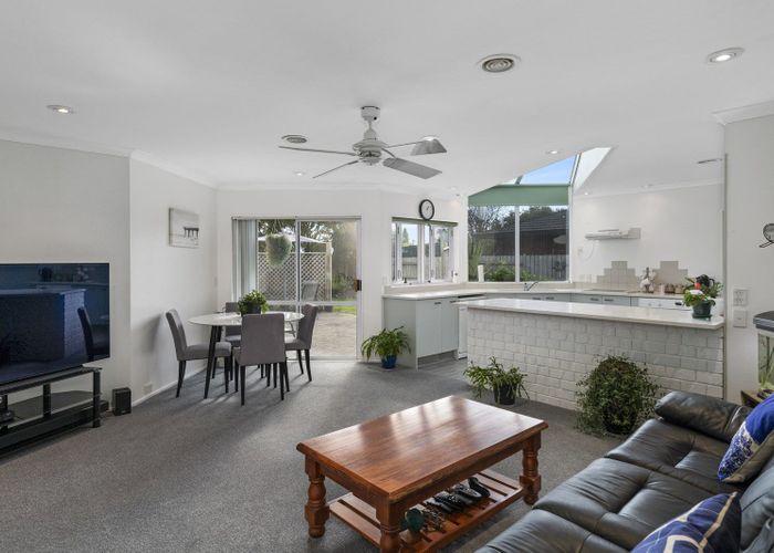 Free property data for 32 Easton Way, Levin homes.co.nz