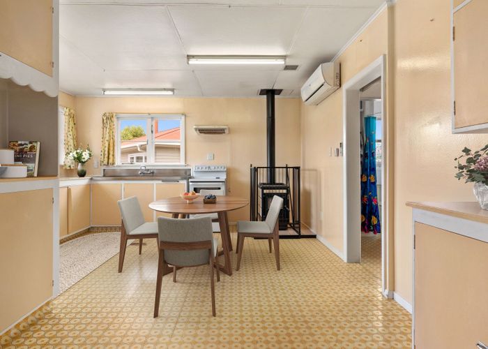  at 4 Hinau Place, Lansdowne, Masterton