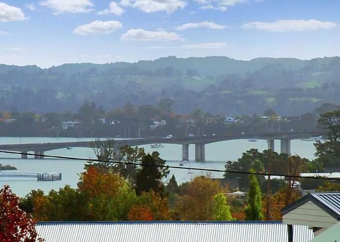  at 286 Rangatira Road, Beach Haven, Auckland