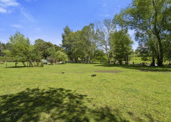  at 48A,48B,68 Norana Road, Timberlea, Upper Hutt, Wellington