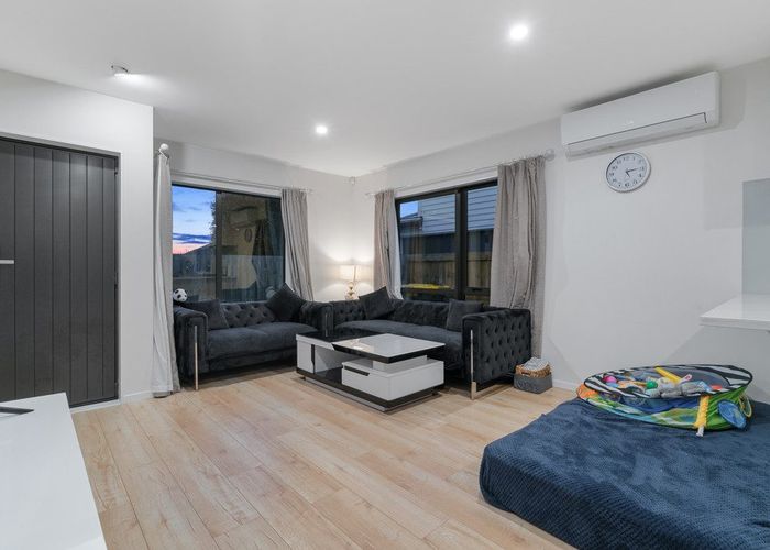  at 160D Hill Road, Manurewa, Manukau City, Auckland