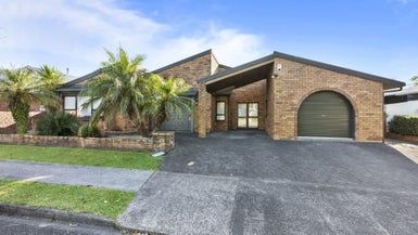  at 15 Freelance Terrace, Pahurehure, Papakura