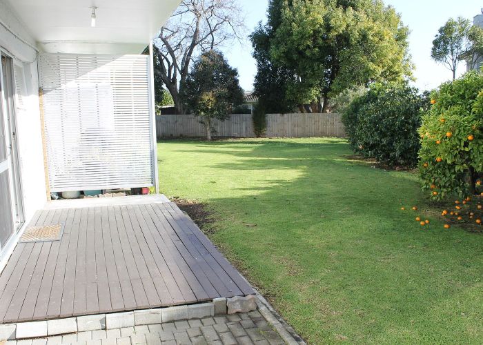  at 1/133 SHAKESPEARE RD, Milford, Auckland