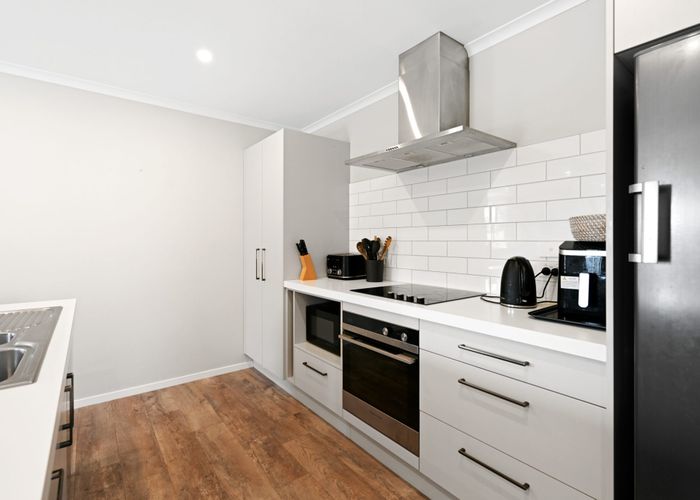  at 34 Ladeira Place, Fitzroy, Hamilton