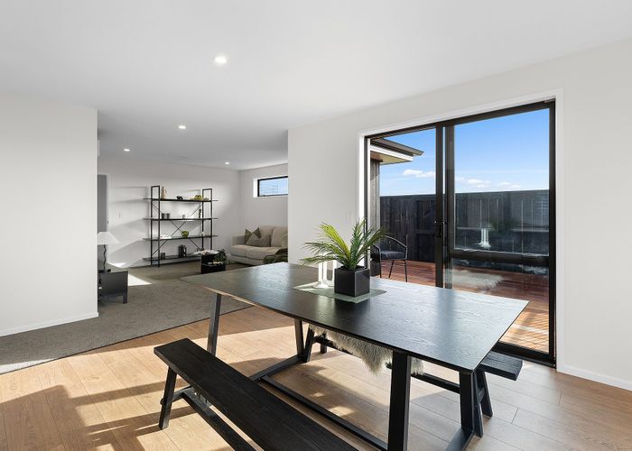  at 9 Lumino Terrace, Peacocke, Hamilton, Waikato