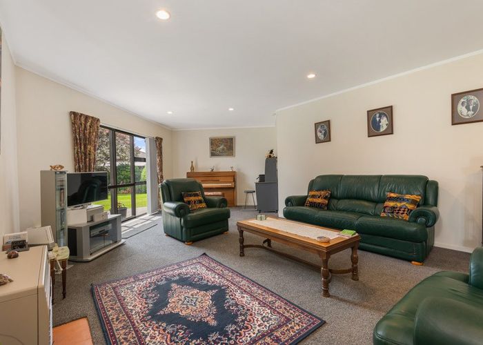  at 4 Azara Court, Milson, Palmerston North