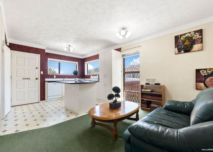  at 1/127 Great South Road, Greenlane, Auckland City, Auckland