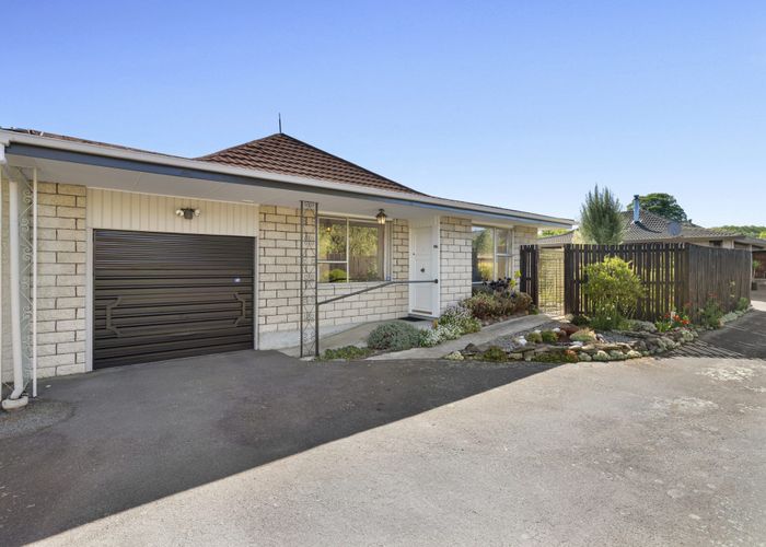  at 2/99 St Martins Road, St. Martins, Christchurch City, Canterbury