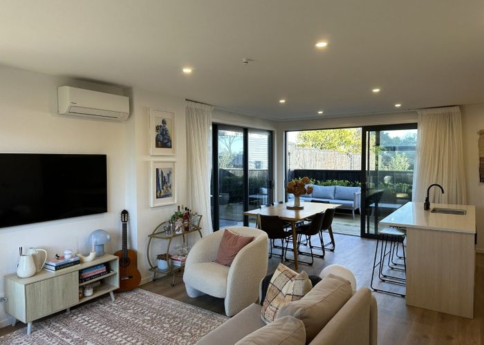  at 2/48 Salisbury Road, Birkdale, Auckland